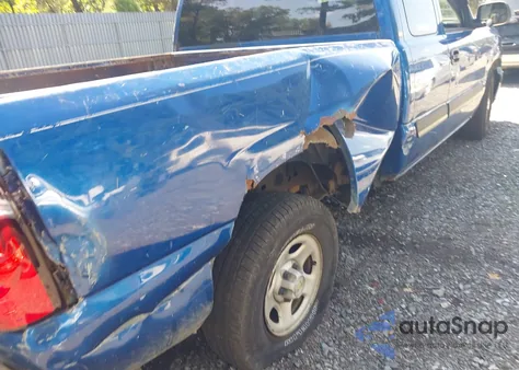 2003 Chevrolet Silverado 1500 Work Truck from USA, damaged, VIN 2GCEC19X731377274